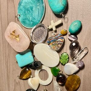Pretty stones, pendants and trinkets.